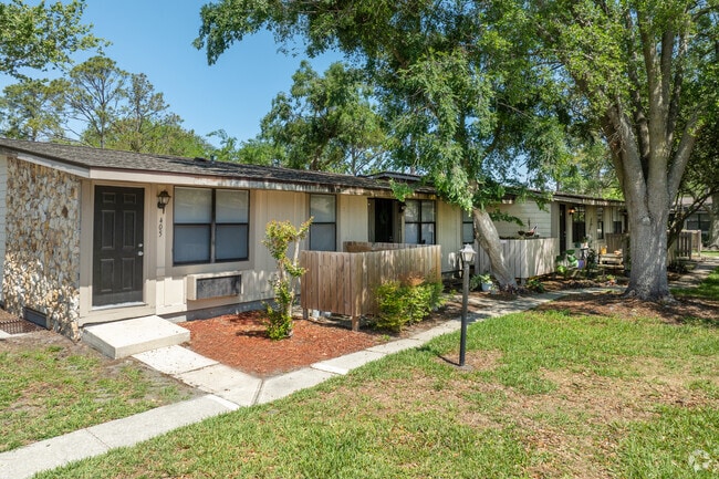 Photo - Heron Pointe