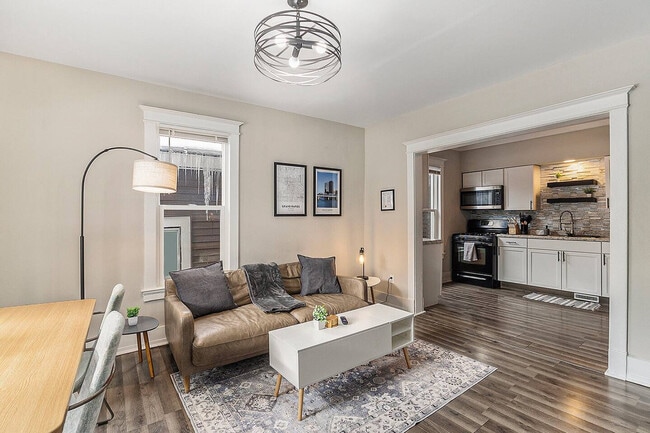 Photo - 415 6th St NW Unit ID1346771P