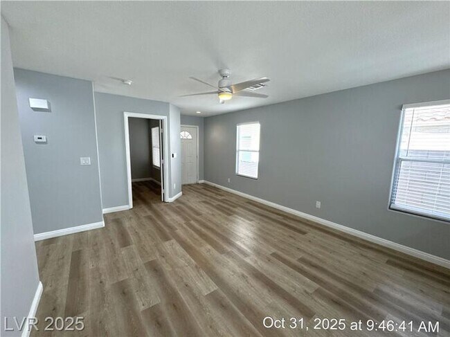 Photo - SILVERADO RANCH SINGLE STORY!