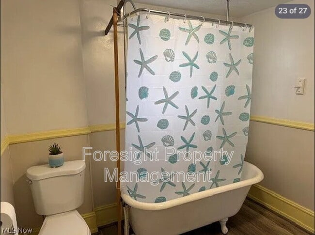 Photo - 692 W Thornton St