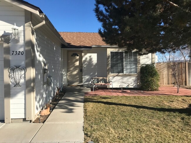 Photo - Great home in Sparks!