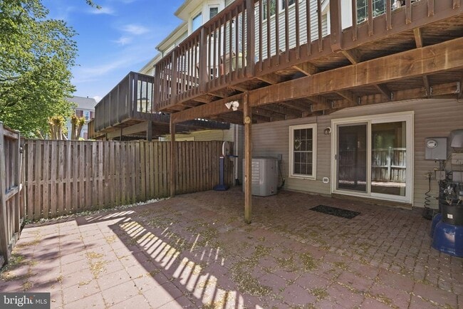 Photo - 6526 Major St