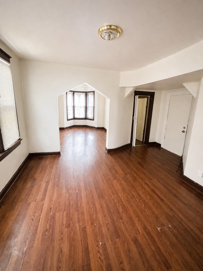 5031 S Elizabeth St Unit 2
