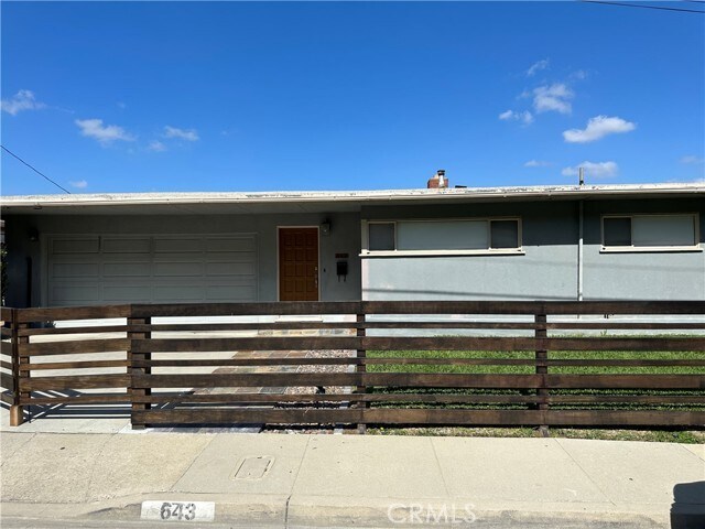 Photo - 643 Villa Montes Ave