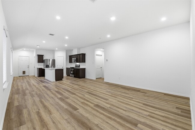 Photo - 1834 Legacy Hills Dr