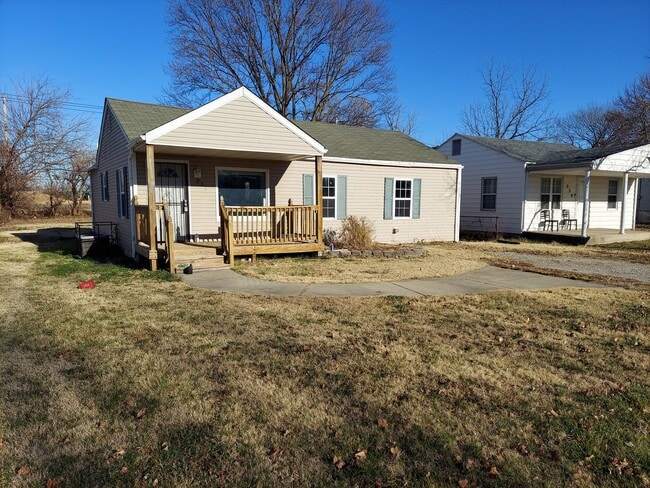 Building Photo - Spacious 3BD Rental