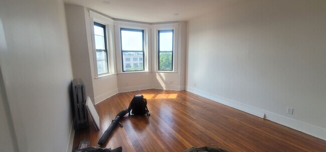 Photo - No Fee! Newly Renovated Luxury Split!  Heat & Hot Water Included.  Near T!  Great for BU Students