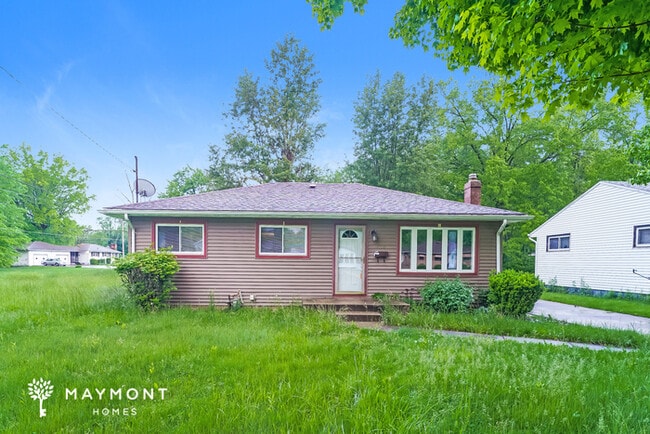 Charming 3-Bedroom Home with Finished Base... - Charming 3-Bedroom Home with Finished Base...