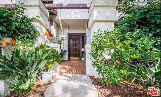 Photo - 1470 Palisades Dr