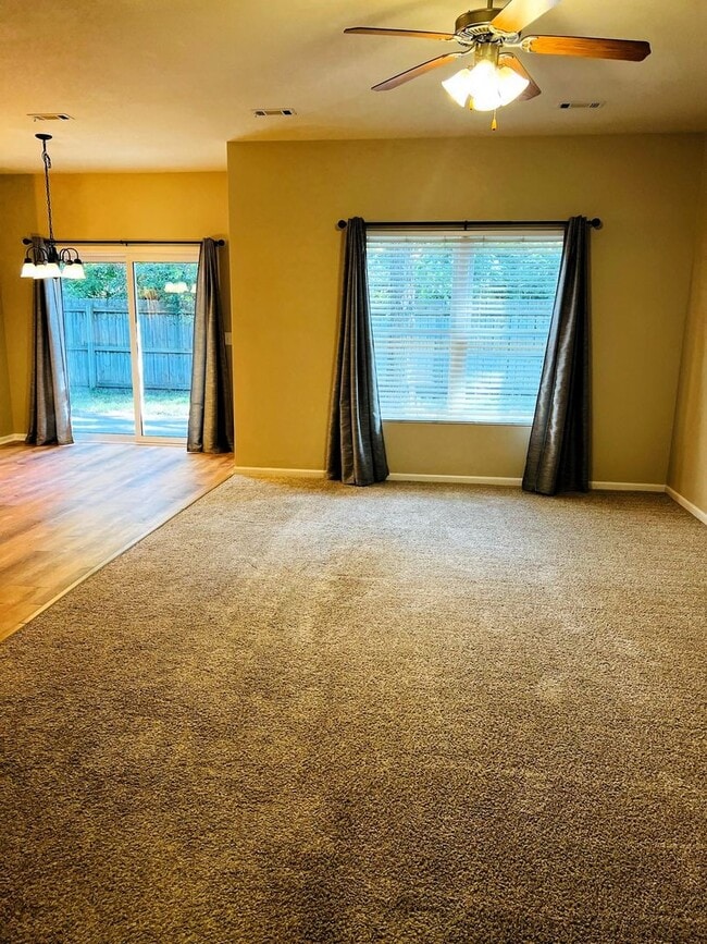 Photo - Charming 3-Bedroom Home with Modern Amenities and Elegant Finishes