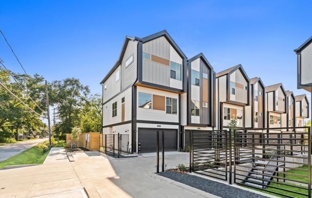 Building Photo - 812 Curtin St Rental