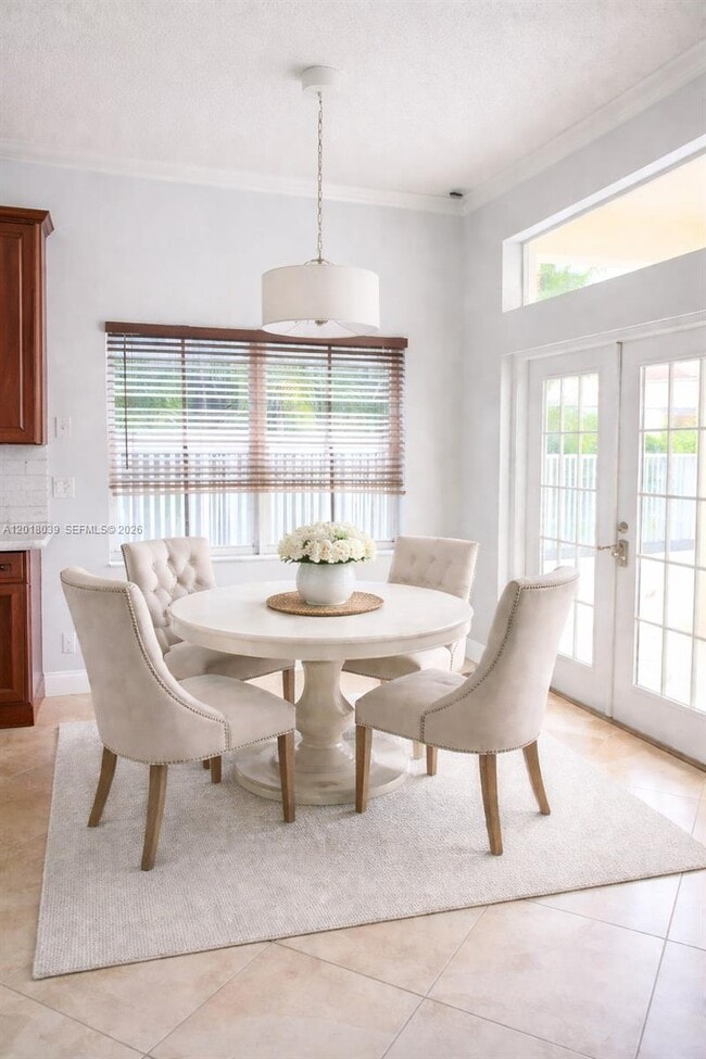 Photo - 777 Tanglewood Cir