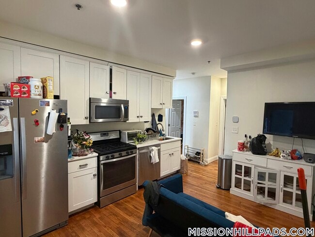 Photo - 830 Huntington Ave Unit 1