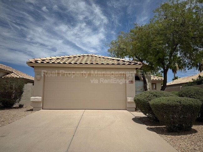 Photo - 6814 W Louise Dr