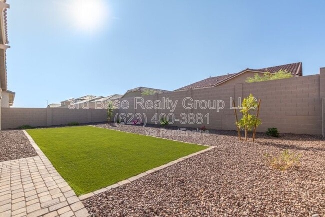 Photo - 21242 W Wilshire Dr