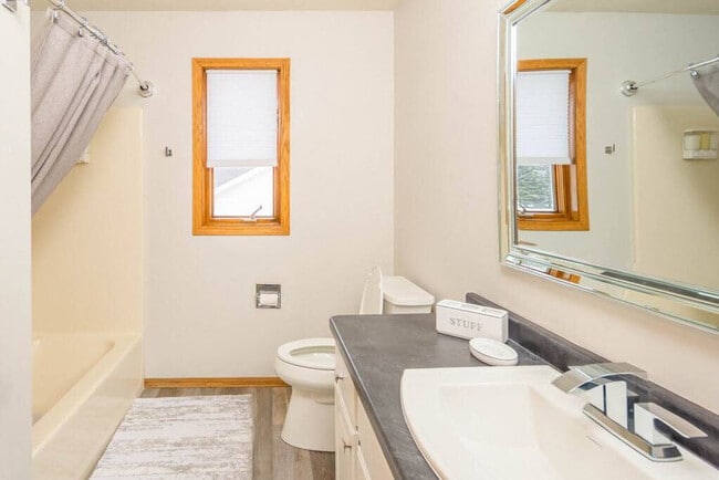 Photo - N307 Eastowne Ct Unit ID1061648P