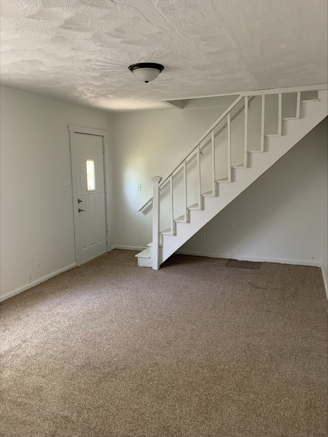 Photo - 3110 S Pershing Dr