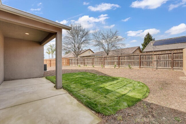 2325 Wagon Wheel Ave