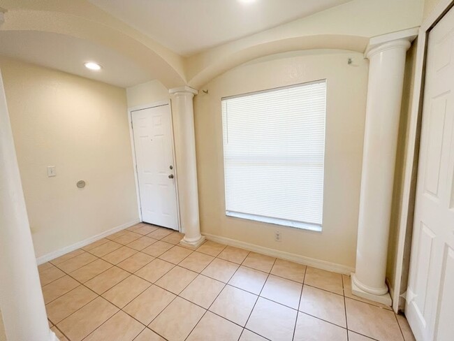 Photo - 2607 Emerald Lake Ct