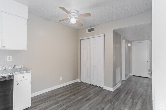 Photo - 4601 Packard Dr Unit F238
