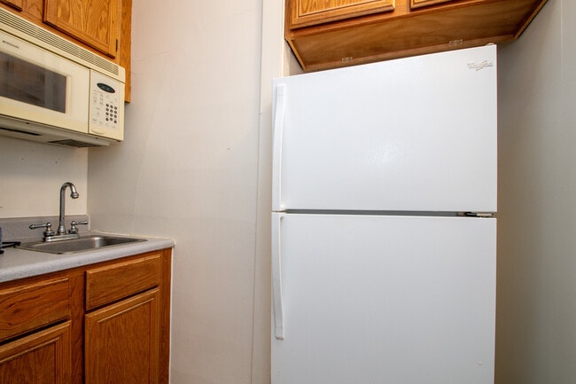 Photo - 1403 W Barker Ave