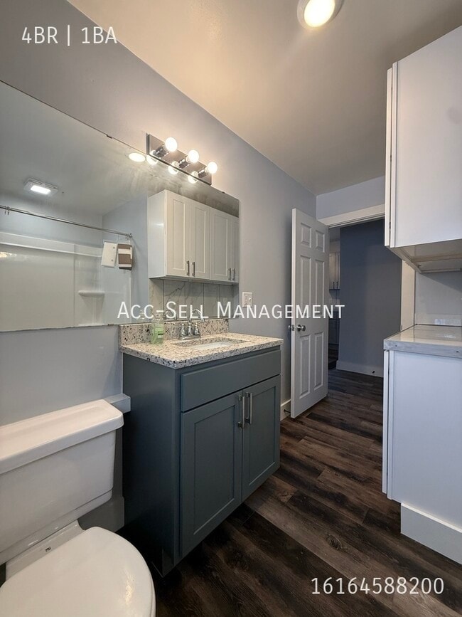 Photo - 745 7th St NW