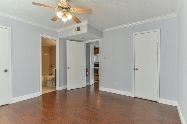 Photo - 6402 Del Monte Dr Unit 45