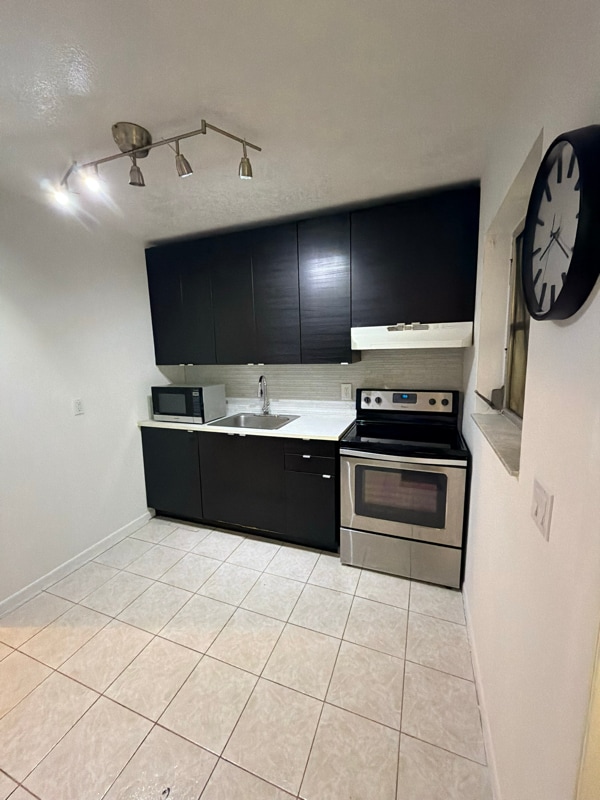 Photo - 120 SE 9th Ct Unidad C