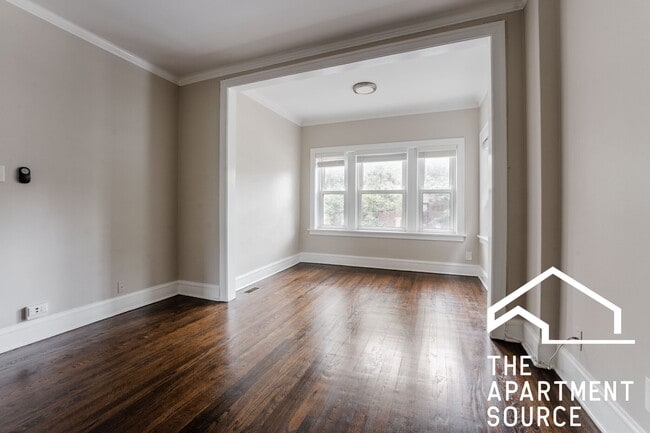 Photo - 1604 W Berwyn Ave Unit 2