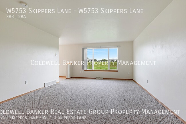 Photo - W5753 Skippers Ln Unit W5753 Skippers Lane