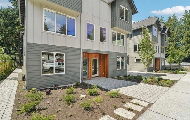 Building Photo - 20313 14th Ave NE