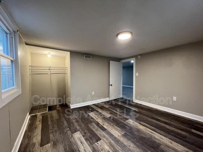 Photo - 2830 Blake Rd