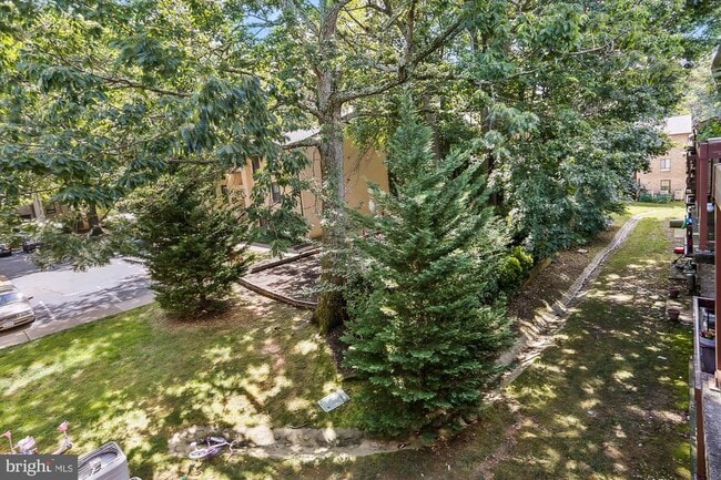 Photo - 2255 Castle Rock Square Unit 21C