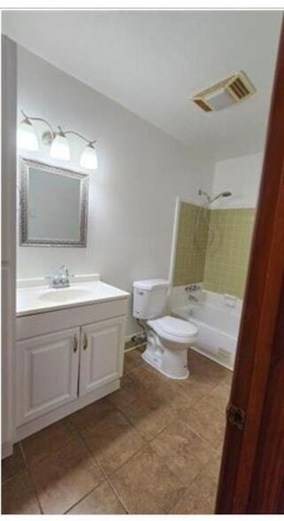 7162 Salem Dr