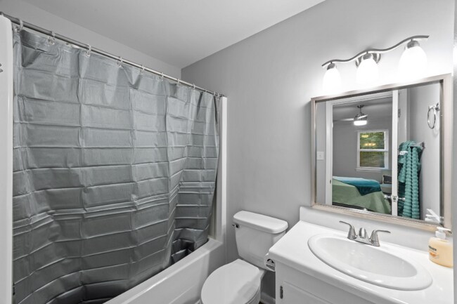 Photo - 2414 Educational Dr Casa Adosada