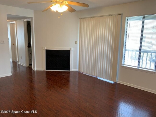 Photo - 3595 Sable Palm Ln Unit M