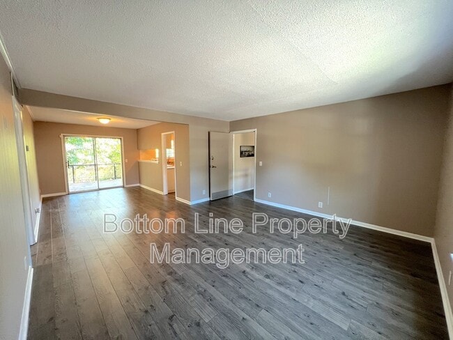 Photo - 2638 Park Rd Unit H