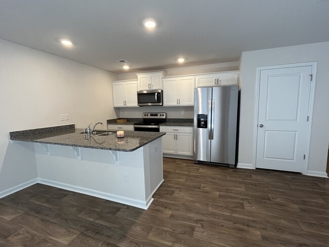 Photo - 109 Oakmont Valley Trl