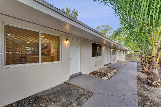 Photo - 30 SW 8th St Unidad 1