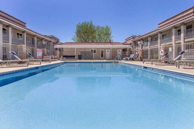 Photo - Hidden Falls Apartments