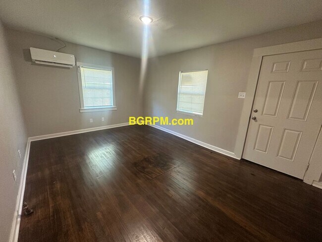 Photo - 4936-4938 Atkins Street Unit 4936 Atkins Street