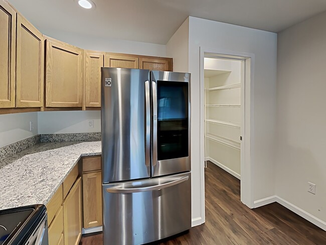 Photo - 11108 185th Ave E