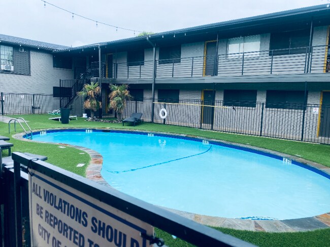 Photo - 412 Summit Ave