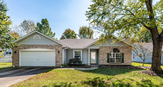 Photo - 1416 Whitburn Dr
