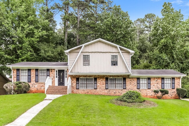 Building Photo - 3212 Goldenchain Dr