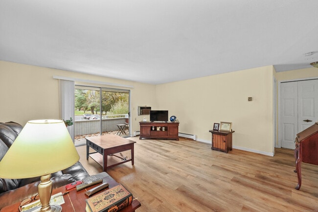 Photo - 60 Rambling Brook Ln Unit APT C8