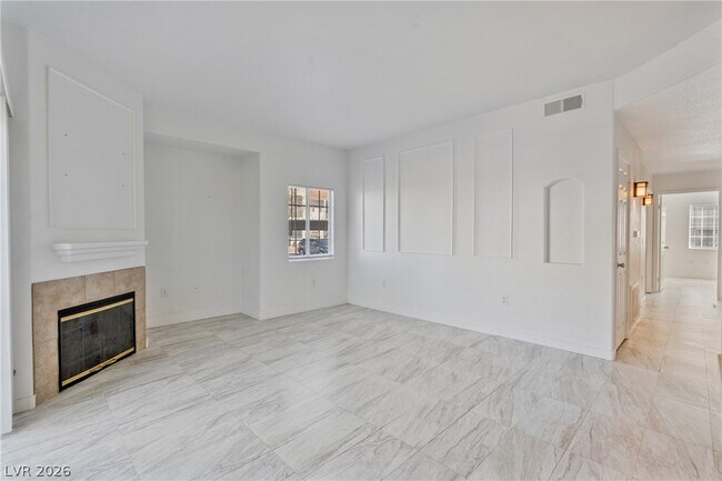 Photo - 3318 N Decatur Blvd Unidad 1160