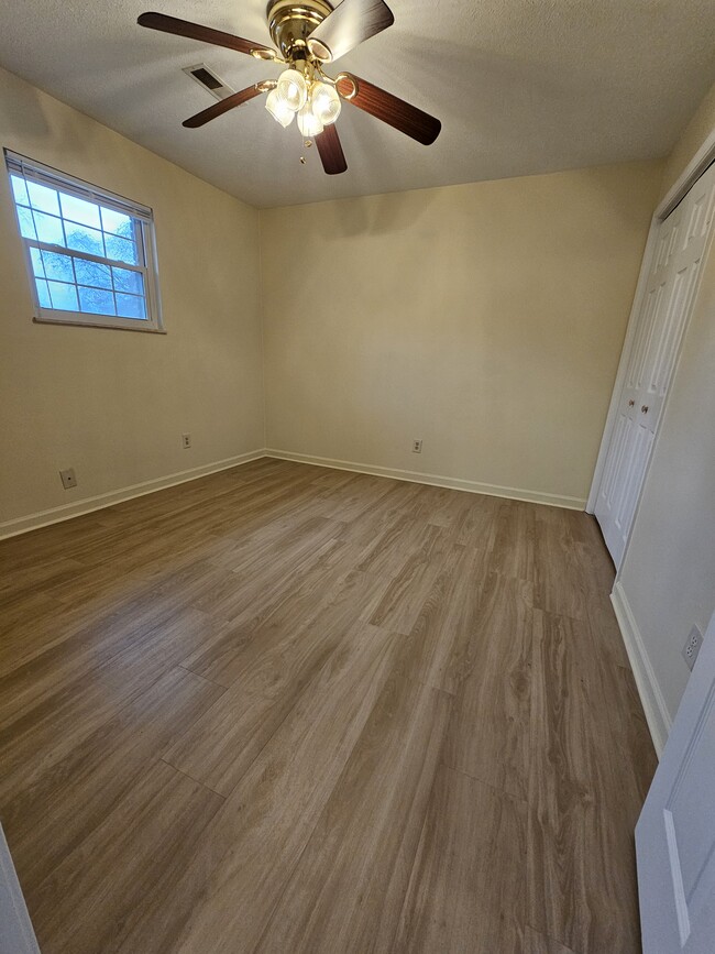 Photo - 160 Township Road 1316 Unit 1