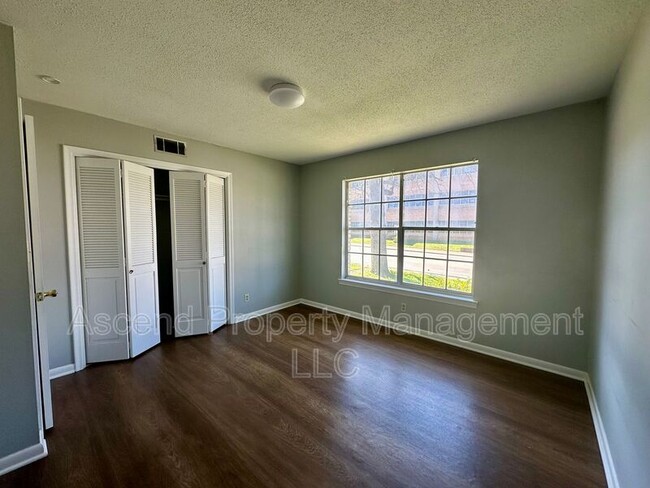Photo - 1803 Bailey Ave Condo Unit C