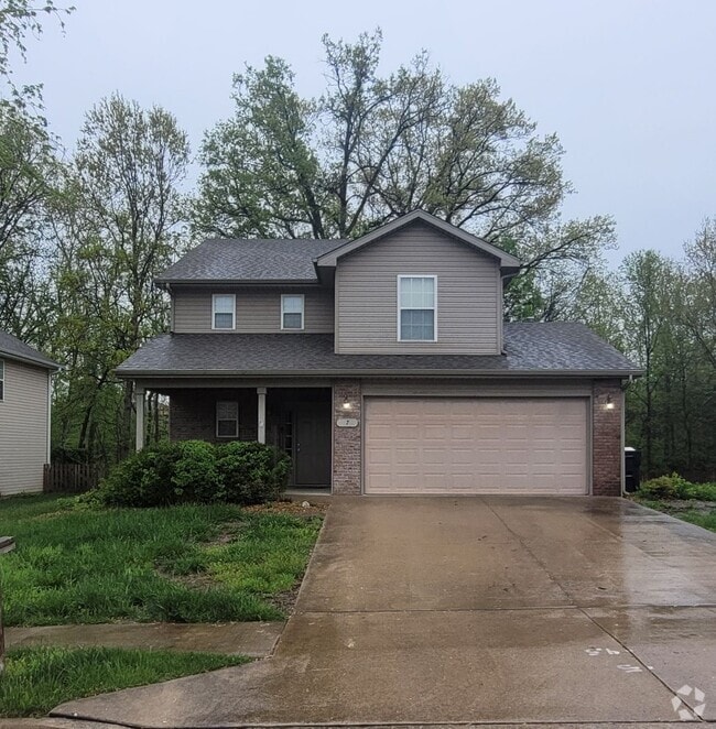 Building Photo - 3 Bedroom 2.5 Bath Home- Vanderveen